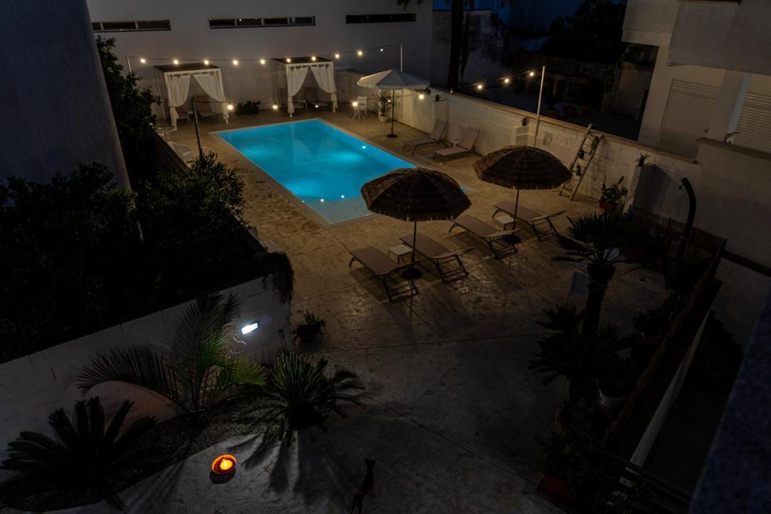 La Gemma Del Salento Rooms&Apartments Racale Bagian luar foto