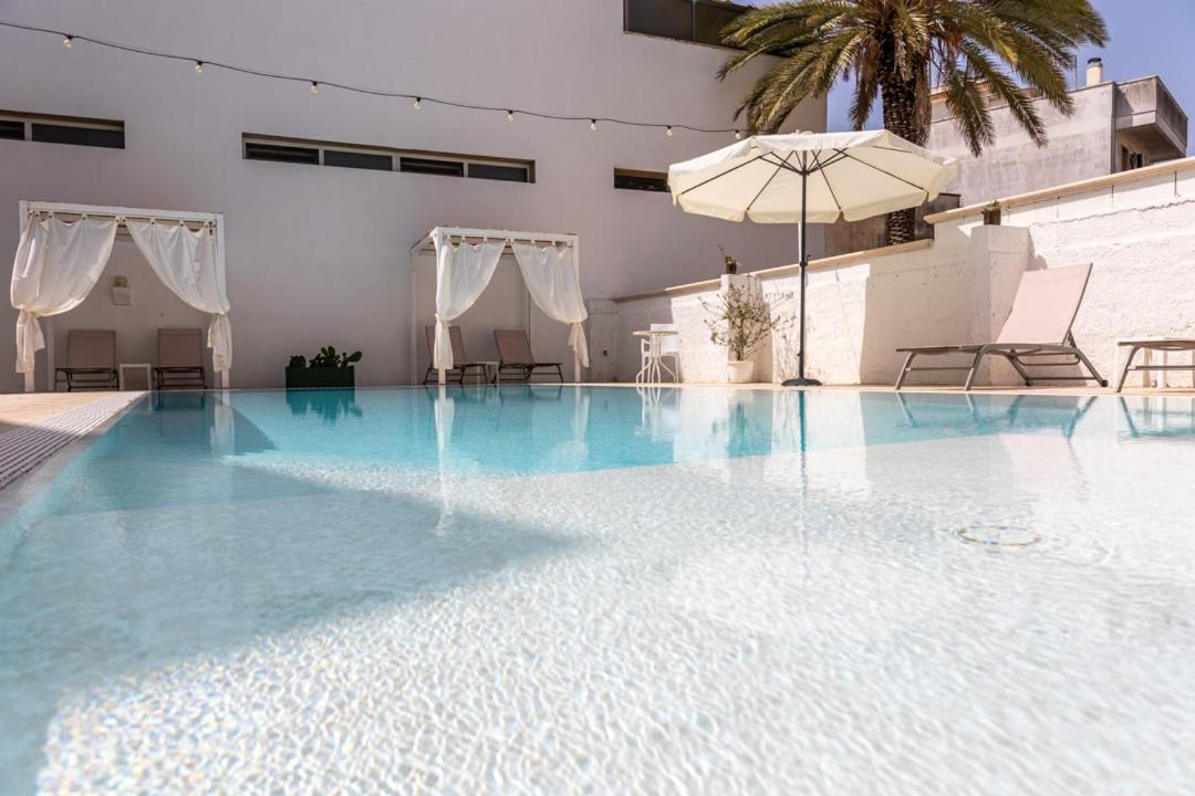 La Gemma Del Salento Rooms&Apartments Racale Bagian luar foto
